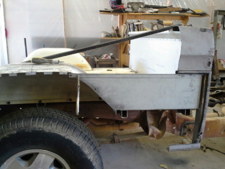 Fleetside sheet metal getting fitted.  We are leaving the stake pockets in.  This will really add to regiditty of the fleetside metal.